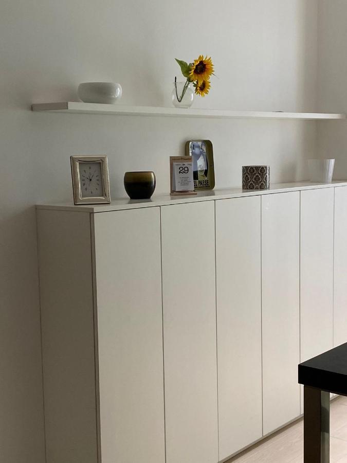 Lovely Apartment In The New Porta Nuova Area ميلان المظهر الخارجي الصورة