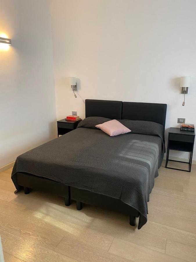 Lovely Apartment In The New Porta Nuova Area ميلان المظهر الخارجي الصورة
